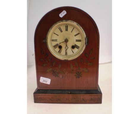 DECORATIVE MANTLE CLOCK A/F 