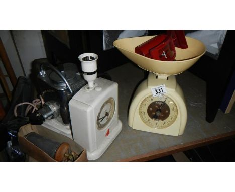 A set of retro scales and a teas maid