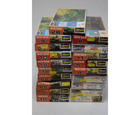 1:72 scale plastic construction kits by Hasegawa and ESCI - armoured fighting vehicles, in boxes. (19)