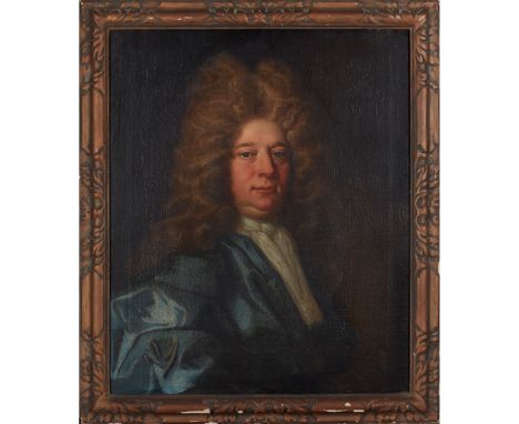 18TH CENTURY ENGLISH SCHOOL HEAD AND SHOULDER PORTRAIT OF A BEWIGGED GENTLEMAN WITH A BLUE CLOAK oil on canvas(74cm x 61cm (2