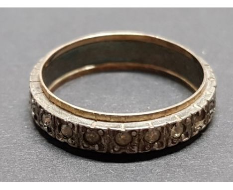 SILVER AND 9CT GOLD ETERNITY RING 2.5G SIZE N