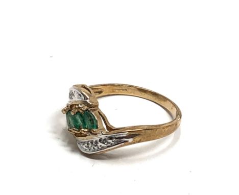 9ct gold vintage emerald &amp; diamond dress ring (2.3g)