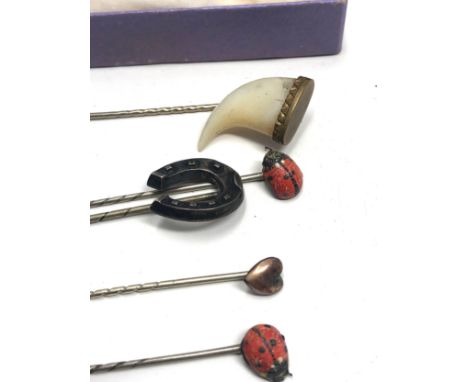 5 X Antique Stick Pins include m.o.p claw stick pin (6g)