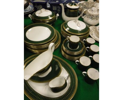 A Spode "Royal Windsor" bone china dinner service, green banded and gilt decorated comprising tureen with two lids, coffee po