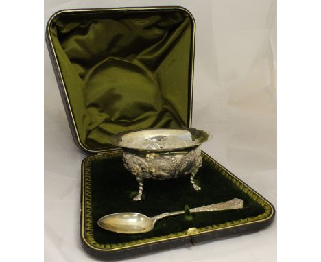 A Victorian embossed silver bowl decorated with fox and other animals, raised on lion mask decorated paw feet (Birmingham 189