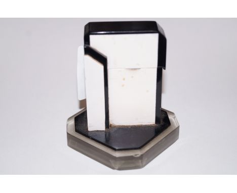 Art Deco cigarette lighter 8cm high 