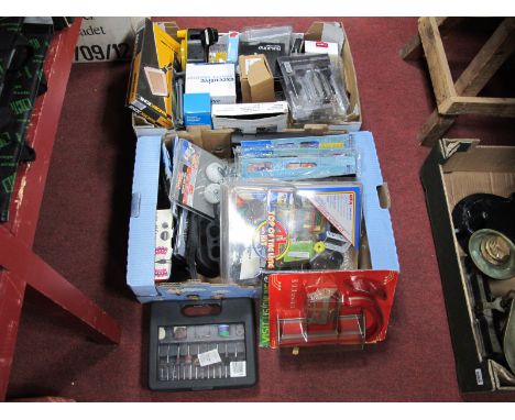 Tools and Equipment, to include ratchet tie downs, top of the line MFA kit, multiple Ultimate Real Robots magazine, belt clam