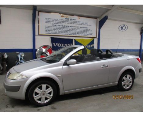 Make &amp; Model: Renault Megane DY-Mique VVTDate of Reg: EY05 EEXColour: Silvercc: 1598MoT: 19-09-2021Fuel Type: PETROLMilea