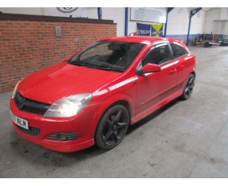 Make &amp; Model: Vauxhall Astra SRI+Date of Reg: VX57 NLMColour: Redcc: 1796MoT: 17-01-2022Fuel Type: PETROLMileage: 120kTra