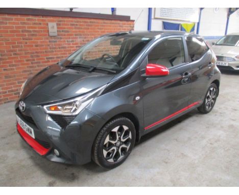 Make &amp; Model: Toyota Aygo X-Trend VVT-IDate of Reg: AJ69 GWMColour: Greycc: 998MoT: 27-02-2023Fuel Type: PETROLMileage: 8