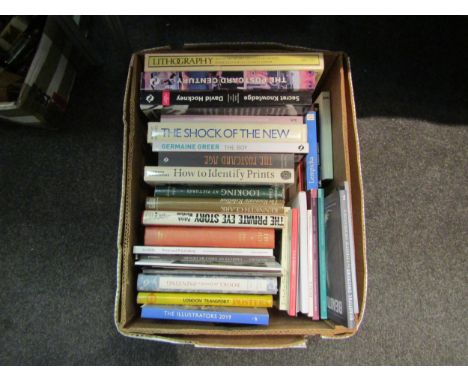 A box of mainly art books etc., including David Hockney, Toulouse Lautrec, Tamara de Lempicka, Germaine Greer, London Transpo