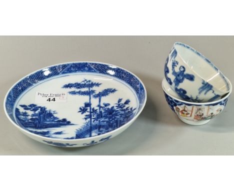 Group of Chinese blue and white porcelain items to include: 18th century back painted dish, Qianlong 'Famille Rose' tea bowl 