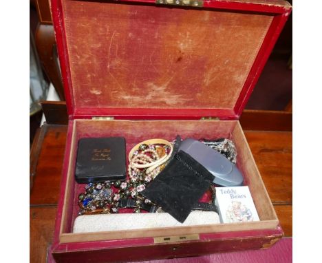 A collection of vintage costume jewellery to include a cloisonne enameled long bead necklace, silver brooches and wristwatche