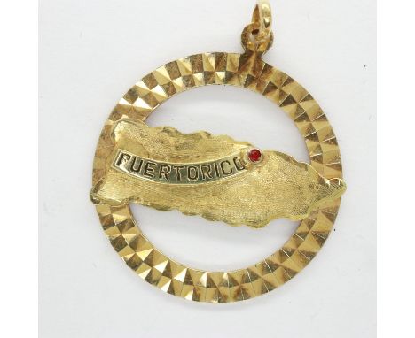 9ct gold Puertorico pendant, mark indistinct, D: 25 mm, 2.9g. UK P&amp;P Group 0 (£6+VAT for the first lot and £1+VAT for sub
