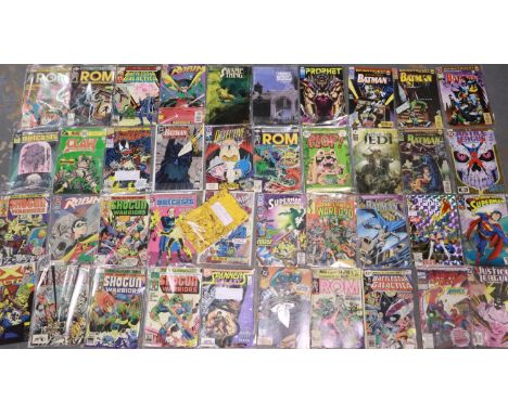 Forty mixed comics, mainly DC and Marvel, including Swamp Thing. UK P&amp;P Group 2 (£20+VAT for the first lot and £4+VAT for