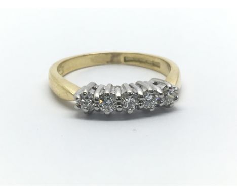 An 18ct yellow gold five stone diamond ring, approx 0.25ct, ring size approx I/J