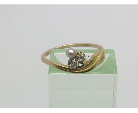An Art Nouveau 14k gold, diamond and pearl ring, approx 1.7g and approx size M-N.