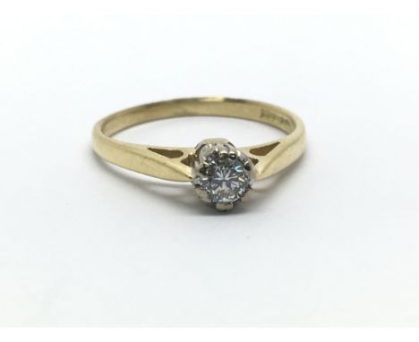 An 18ct yellow gold solitaire diamond ring, approx 0.20ct, size approx J/K