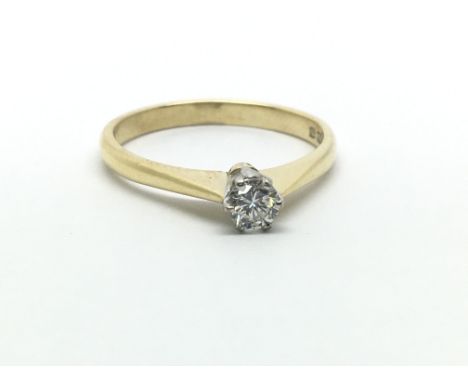 An 18ct yellow gold and diamond solitaire ring, approx 0.20ct, ring size approx J/K