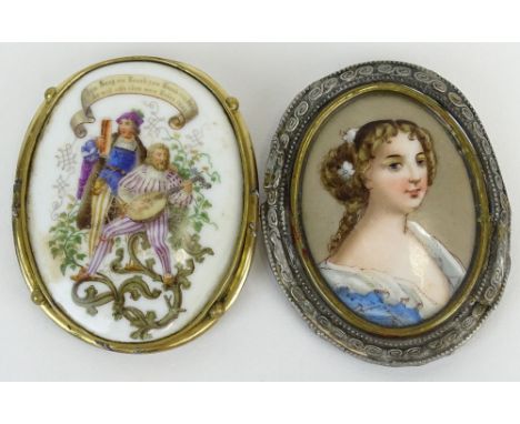 Lot of 2 antique porcelain brooches. One, a hand painted portrait, the other with a transferred motif. Scratches and wear. Sh