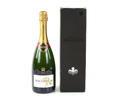 James Bond Spectre (2015) Limited edition Bollinger Champagne signed on the front by Daniel Craig in gold pen, given to membe