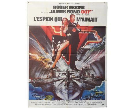 James Bond The Spy Who Loved Me (1977) French Grande poster, folded, 62 3/4 x 47 inches.