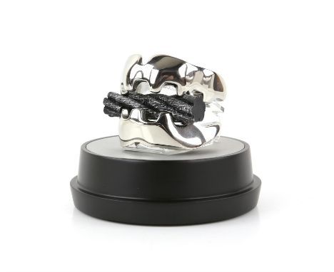 James Bond The Spy Who Loved Me and Moonraker - Factory Entertainment Replica Jaws Teeth, Signature Edition, 2010, 1:1 teeth 