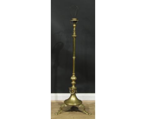 An early 20th century brass telescopic tripod floor lamp, inscribed FROM THE STAFF OCTOBER 14TH 1914, 141cm raising to 184cm 
