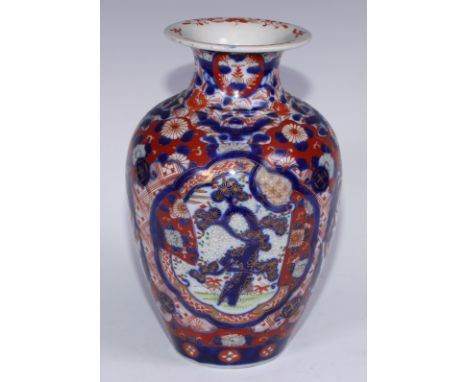 A Japanese ovoid vase, painted in the Imari palette, 27cm high, Meiji period 