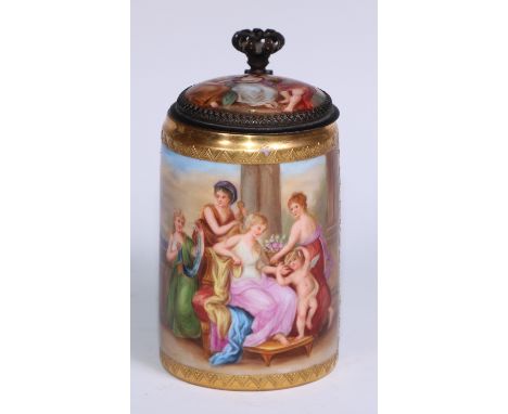 A Vienna porcelain tankard, painted with Venus at her toilet, gilded and jewelled with fruiting vine and ribbon-tied swags on