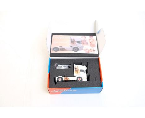  Tekno Scania 480 Tractor Unit - C.G.Farrell - Irish | Scale: 1:50 | Model Code: 69014 | Certificate: Yes | Lot Condition: Go