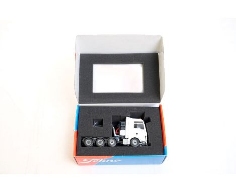  Tekno MAN TGX 41.680 Tractor Unit - Tekno Basics | Scale: 1:50 | Model Code: 60698 | Certificate: N/A | Lot Condition: Good 