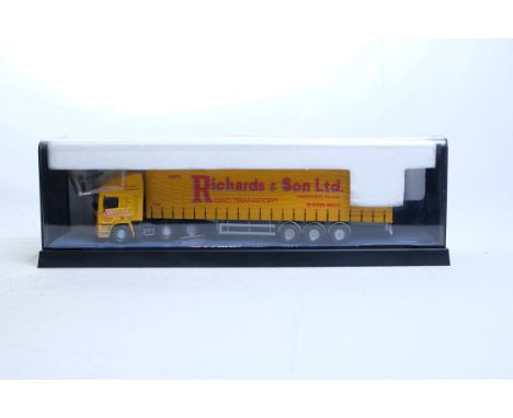  Corgi ERF EC11 Curtainside Trailer - Jack Richards - In Display Case | Scale: 1:50 | Model Code: 75204 | Certificate: No | L