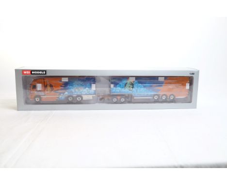  WSI Volvo FH2 6x2 Ridged & Box Trailer - Ristimaa Discovery | Scale: 1:50 | Model Code: 01-1024 | Certificate: No | Lot Cond