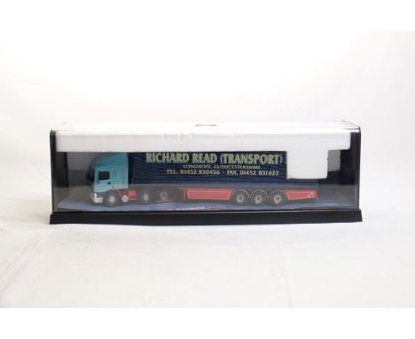  Corgi ERF EC 11 Curtainside Trailer - Richard Read Transport - In Display Case | Scale: 1:50 | Model Code: 75203 | Certifica