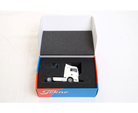  Tekno MAN TGX 18.480 Tractor Unit - Tekno Basics | Scale: 1:50 | Model Code: 69428 | Certificate: N/A | Lot Condition: Good 