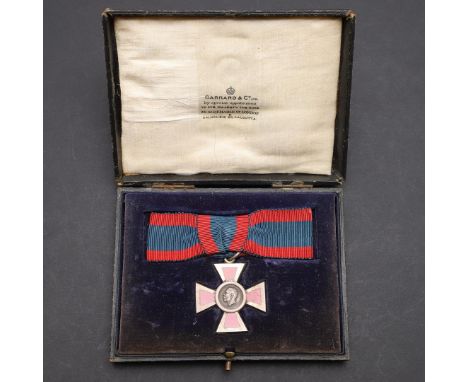 A ROYAL RED CROSS MEDAL 2ND CLASS ATTRIBUTED TO SISTER GARDENER. A Royal Red Cross Medal 2nd class in silver attributed to Si