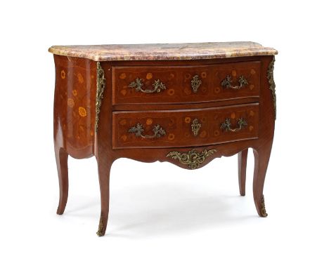 Commode de style Louis XV, XXe s, en placage de bois d??il de vermeil, et marqueterie à décor de semi de fleurs dans des enca