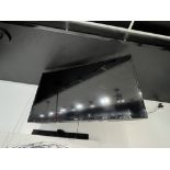 Télévision 40'' HAIER, avec monture