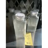 LOT: (6) Pichets à Eau