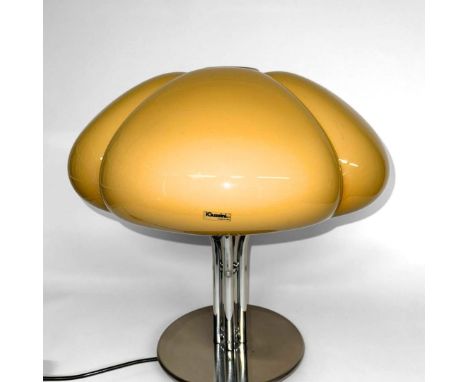 A 1970's  Guzzini Quadrifoglio table lamp, measuring 55cm H