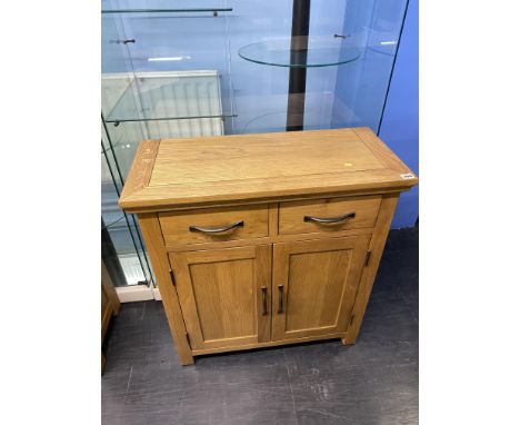 Light oak cabinet, with drawers, 75cm W