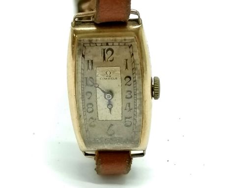 Omega Art Deco (1932) ladies gold Dennison tonneau cased manual wind wristwatch - case 2.5cm long &amp; slight dent to case &