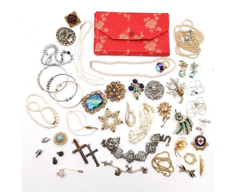 Qty of costume jewellery inc brooches, Red Cross badge, Monet gold tone necklace, Peter Sheung pouch with pearl necklace etc 