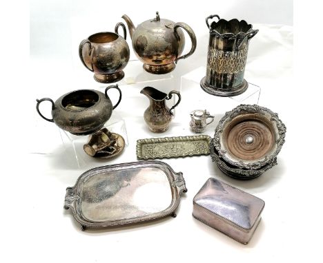 Qty of silver plated items inc antique, Elkington hard metal teapot with Chinese man finial (17cm high) with matching sucrier