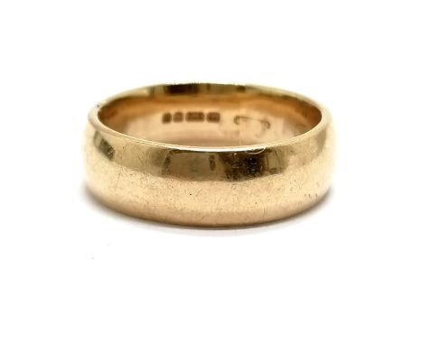 9ct hallmarked gold band ring - size K½ &amp; 4.9g ~ approx 5.5mm wide 