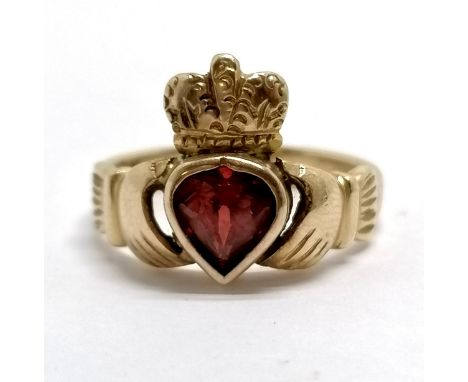 9ct marked rose gold heart shaped garnet set claddagh ring by Wahing - size L½ &amp; 3.6g total weight 