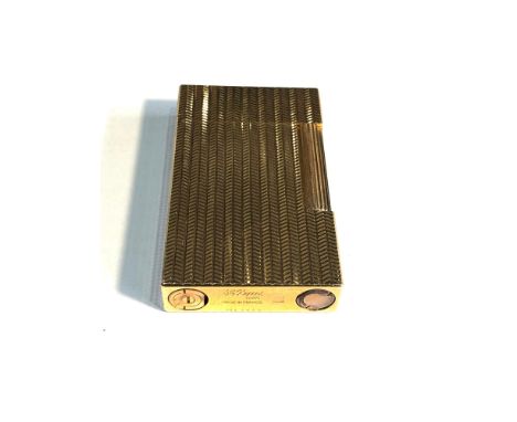Vintage dupont cigarette lighter 