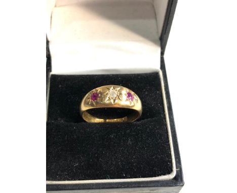 Antique 18ct gold diamond and ruby ring weight 4.5g 