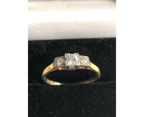 18ct gold art deco diamond trilogy ring weight 1.7g 